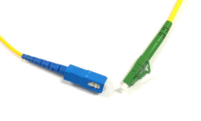 cordÃ³n de remiendo de la fibra del solo modo de 1310nm 1550nm LC/APC - cordÃ³n de remiendo de la fibra Ã³ptica del SC/de APC