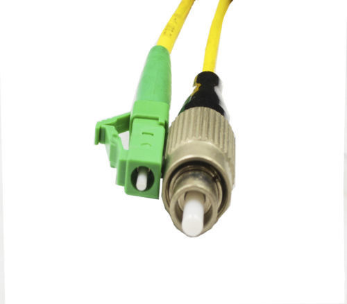 G652D LC/APC - FC/cable de puente del cordÃ³n de remiendo de la fibra del SIMPLEX 9/125 del UPC
