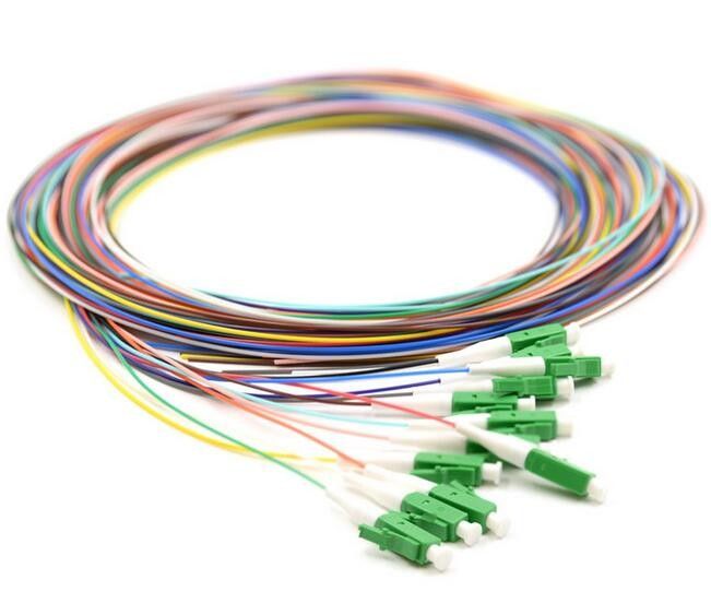 Coleta del solo modo G652, cable de fribra óptica LC de FTTH/tipo del conector de APC