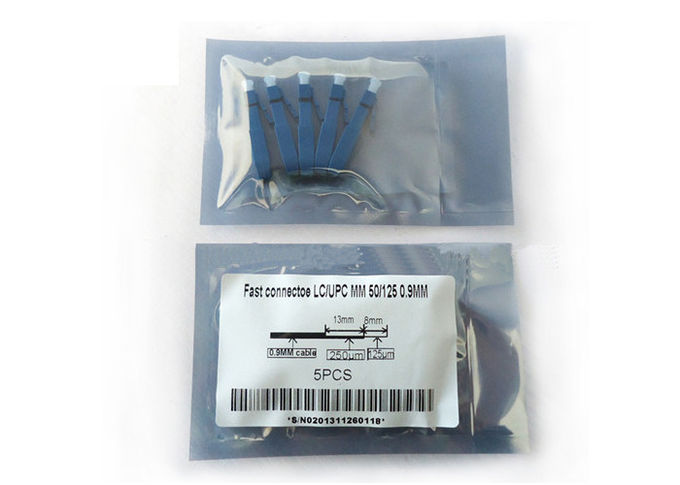 Del LC UPC de la fibra Ã³ptica del conector azul integrado rÃ¡pido pre - para el cable tensado del almacenador intermediario de 0.9m m