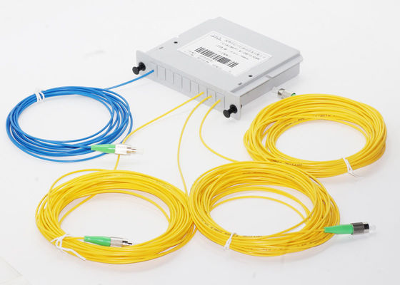China Acoplador de la fibra con varios modos de funcionamiento del conector de FC APC, acoplador bajo de Dwdm de la polarización del sistema de FTTX proveedor