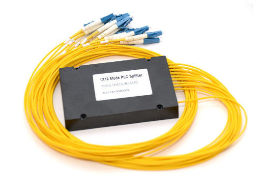 China Divisor 1 x del PLC de la fibra óptica del Lc/del Upc chaqueta de PVC 16 1260 - longitud de onda 1650nm proveedor