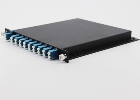 China El soporte de estante pasivo máximo del multiplexor de UPG IL 2.5dB 1U Cwdm 8 canaliza el espaciamiento de canal 20nm proveedor