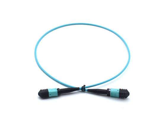 El cordón de remiendo a una cara de las telecomunicaciones MPO de FTTH, base/12 del azul 8 quita el corazón a polaco de APC del cable de fribra óptica proveedor
