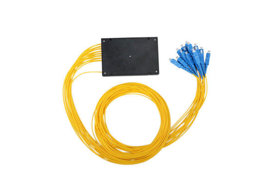 1 / 16 divisor del cable óptico de la manera FTTH, paquete óptico de la caja del ABS del divisor del cordón para el equipo de prueba proveedor