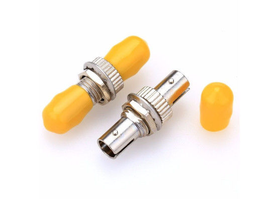 ST amarillo del simplex a los materiales del metal del adaptador de la fibra óptica del ST para la red de Ftth proveedor