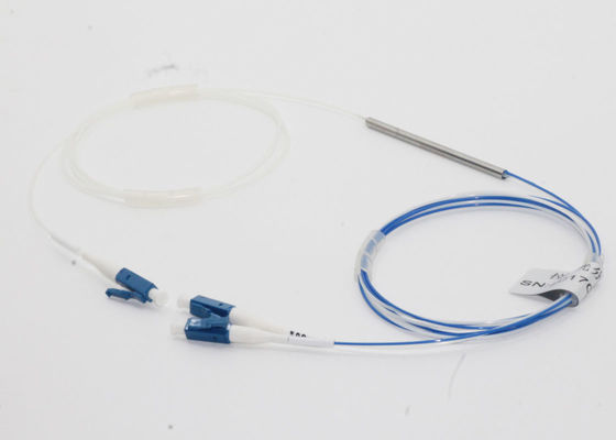 Demultiplexor óptico de la longitud de encargo, multiplexor pasivo protegido apretado de IL 0.6dB Cwdm de la fibra con los conectores proveedor